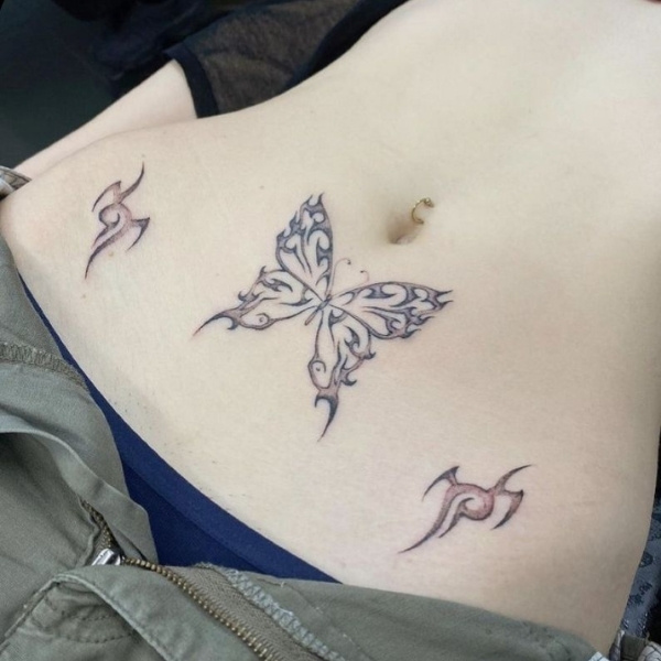 hot asian girl belly tattoo